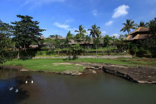 Santi Mandala Villa & Spa