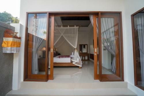 Royani Villa
