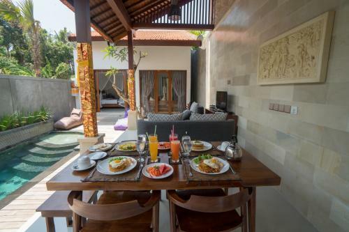 Royani Villa