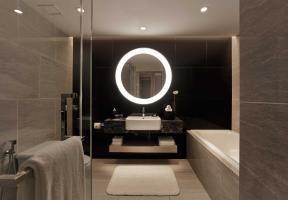 Hotel Renaissance Kuala Lumpur