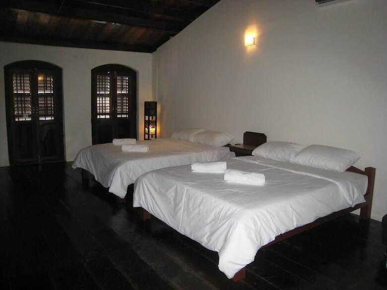 Hostal Armenian House