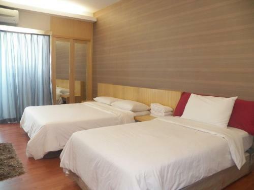 Maytower Apartment