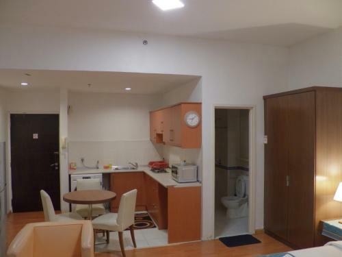 Maytower Apartment