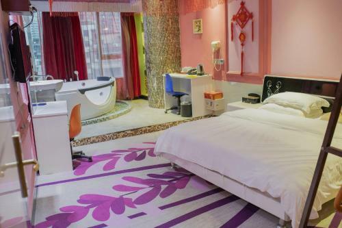 Hotel Theme Was Love Jiangwan Branch