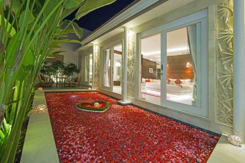 Crown Astana Villas Seminyak