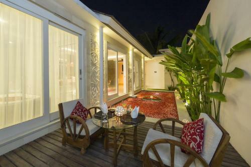 Crown Astana Villas Seminyak