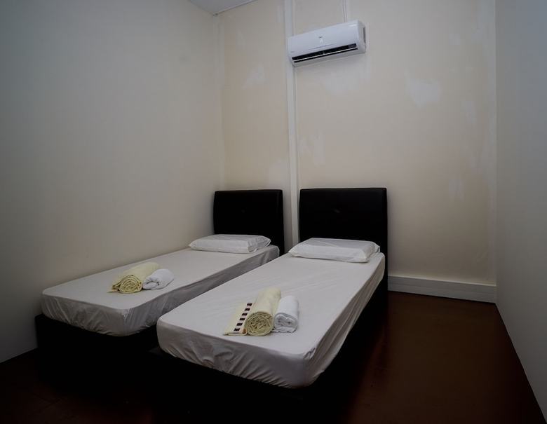 Hostal Weluv Travel Guesthouse