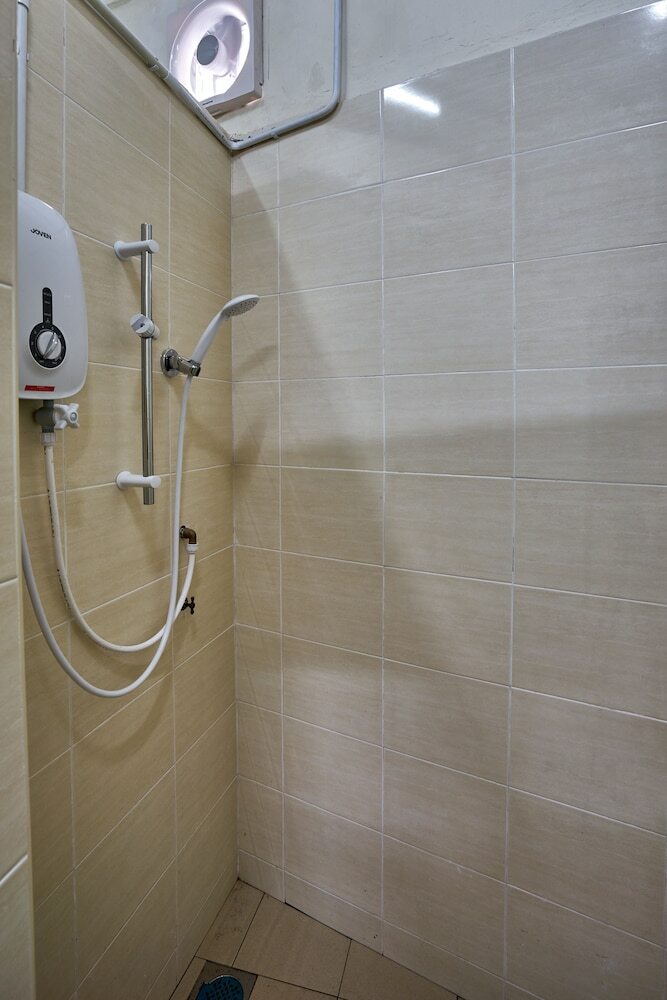 Hostal Weluv Travel Guesthouse