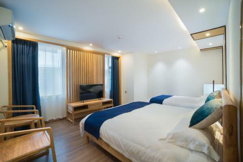 Guilin Riverside Hostel