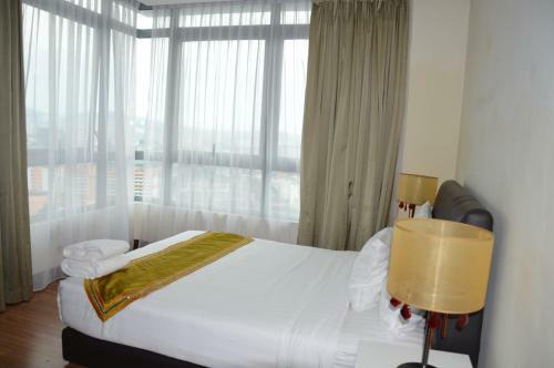 Apartamento Taragon Residences