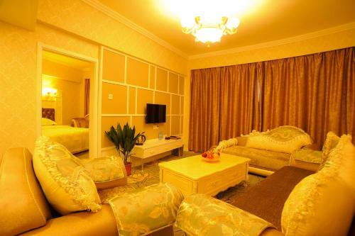 Xiangjiang Hotel