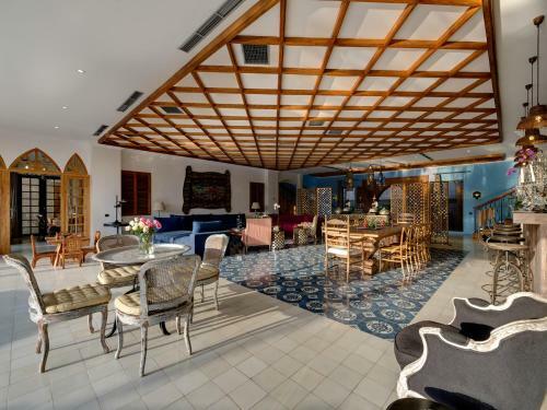 Villa Sayang D'amour - An Elite Haven