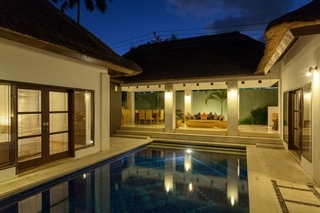 Bvilla Pool
