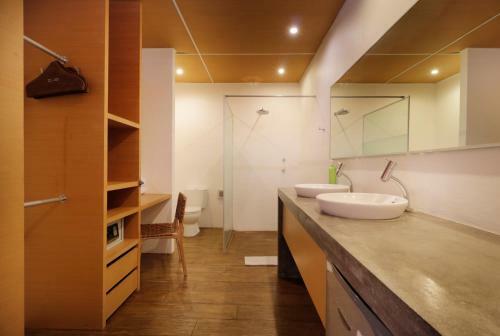 Clio Apartment