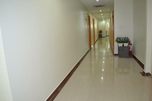 Easyhotel