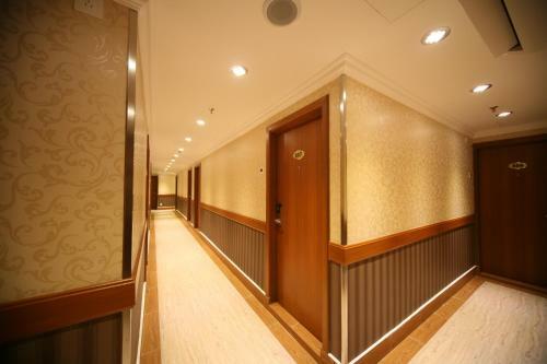 Cardogan Hotel