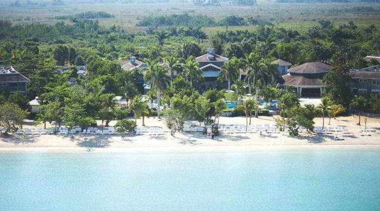 Hotel Couples Negril