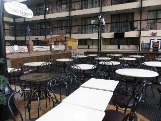 Hotel Hampton Inn-at The Falls