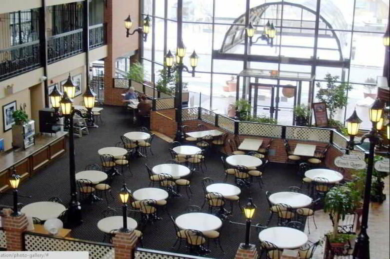 Hotel Hampton Inn-at The Falls