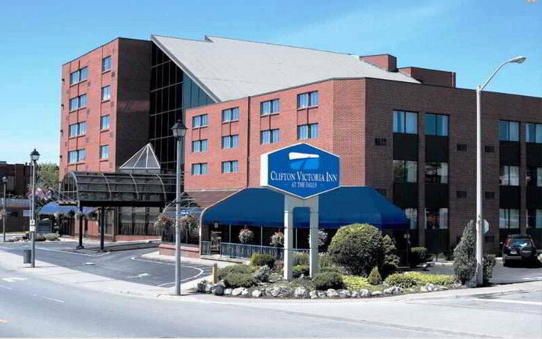 Hotel Hampton Inn-at The Falls
