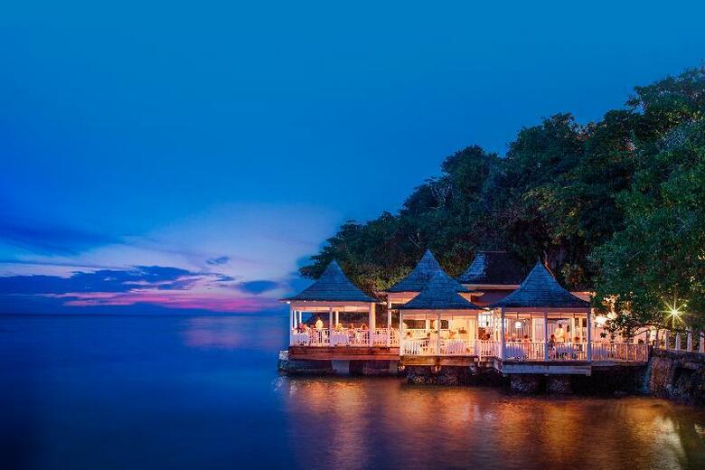 Hotel Couples Ocho Rios