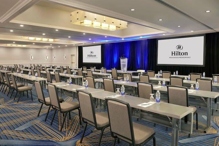 Delta Meadowvale Hotel And Conference Center