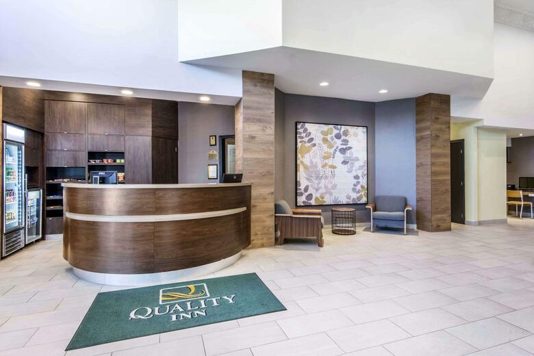 Hotel Quality Inn Airport West