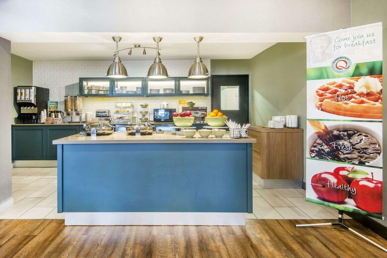Hotel Quality Inn Airport West