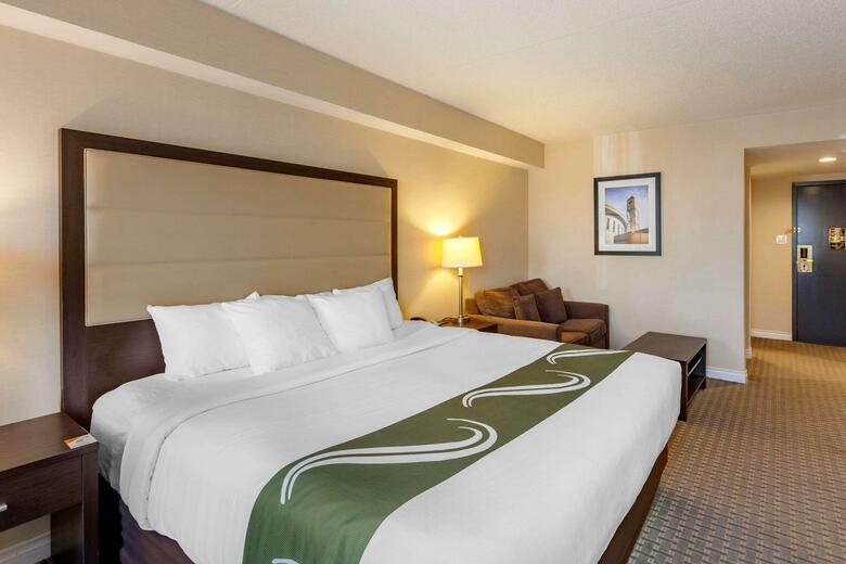 Hotel Quality Inn Airport West