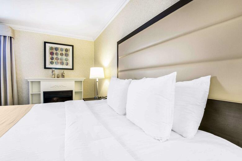 Hotel Quality Inn Airport West