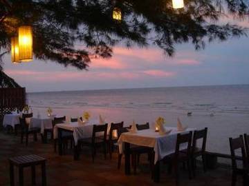 Hotel Baan Talay Dao