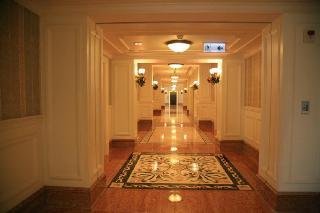 Hong Kong Disneyland Hotel