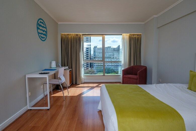 Hotel Pestana Buenos Aires