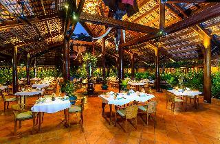 Angkor Village Hotel