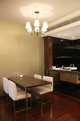 Guangzhou Xing Yi International Apartment - Poly World Branch