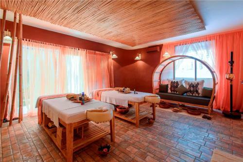 Hotel Seminyak Sky Suites