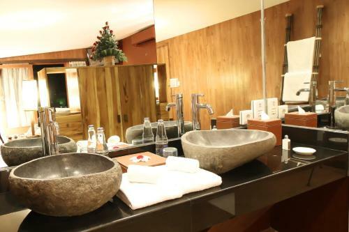 Hotel Seminyak Sky Suites