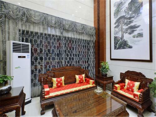 Fucheng Business Hotel