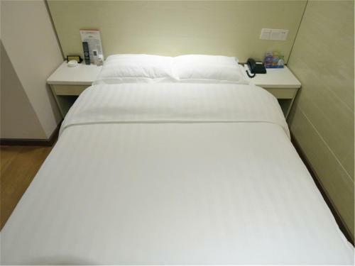 Fucheng Business Hotel