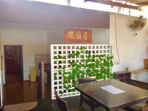 Albergue River Song Residence