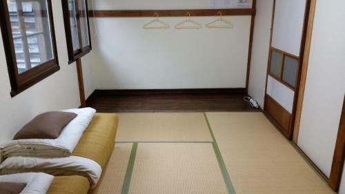 Hostal Guest House Tomaru