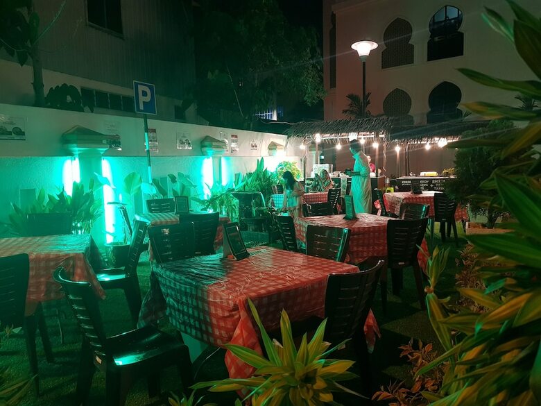 Grand Puteri Hotel