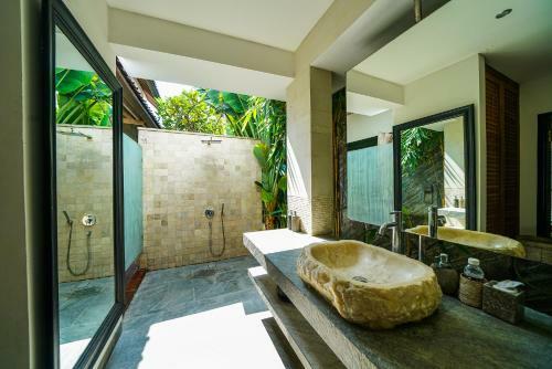 Abaca Villas