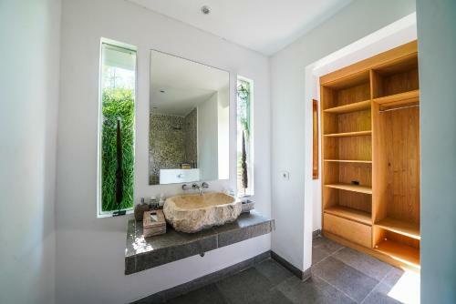Abaca Villas