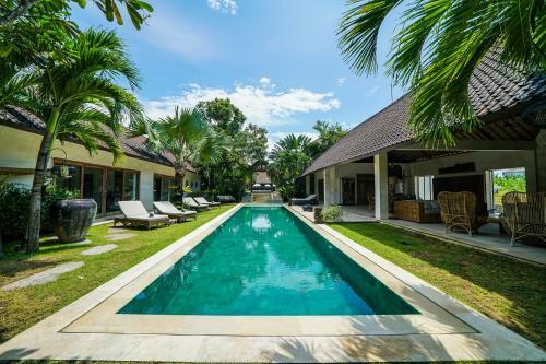 Abaca Villas