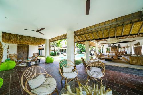 Abaca Villas