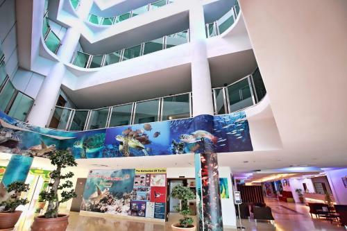 The Regency Waterfront Hotel