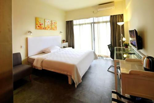 Hotel Yanjiang East Garden Inn