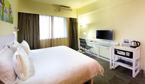 Hotel Yanjiang East Garden Inn