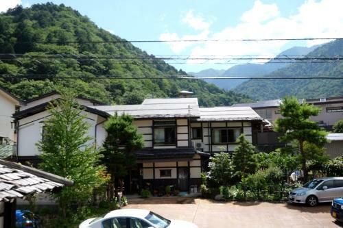 Tsuyukusa